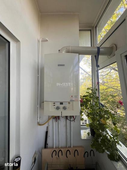 Apartament cu 4 camere semidecomandat, mobilat în Tătărași