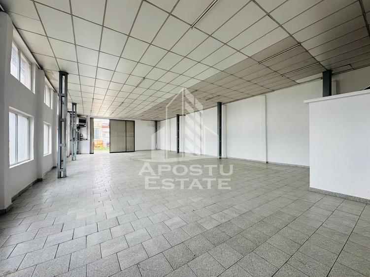Spațiu industrial, de 250 mp, în Sânleani