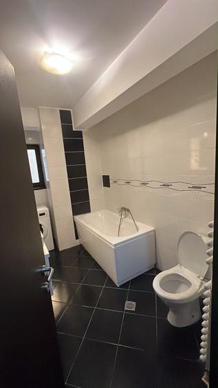 Apartament cu 2 camere nedecomandat în Dămăroaia