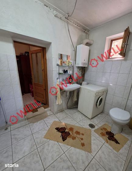 Casă cu 2 camere decomandat cu Teren 98 Mp în Central