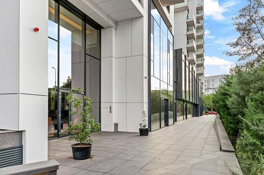 Apartament cu 2 camere semidecomandat, mobilat în Herăstrău