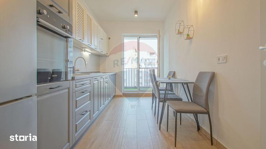 Apartament cu 2 camere decomandat, mobilat în Tractorul