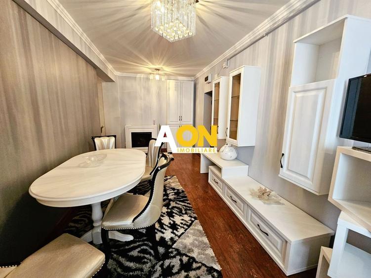 Apartament cu 2 camere decomandat, mobilat în Central