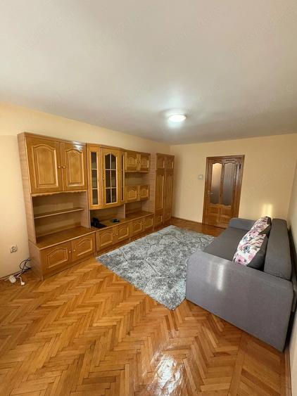 Apartament cu 2 camere decomandat în Unirii