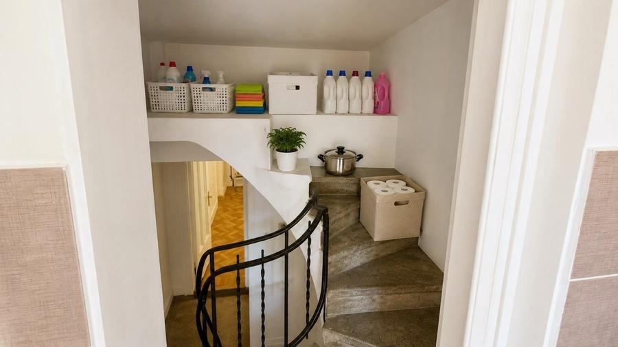 Apartament cu 4 camere decomandat în Eminescu