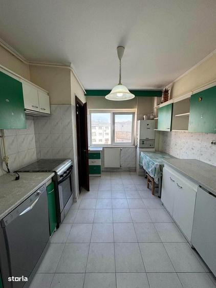 Apartament cu 4 camere în Central