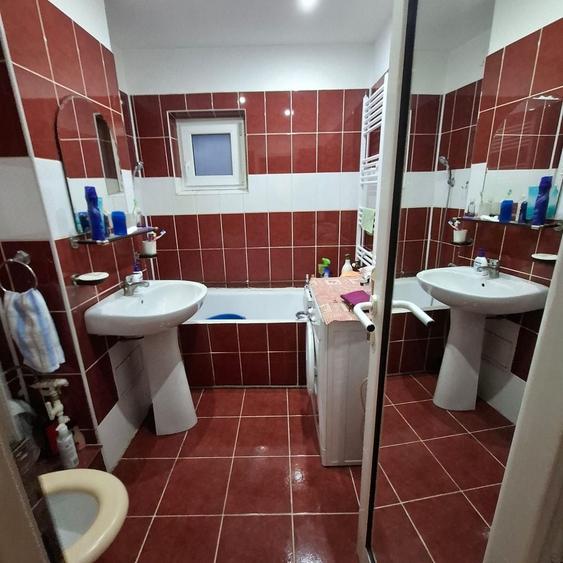 Apartament cu 2 camere decomandat în Paltin