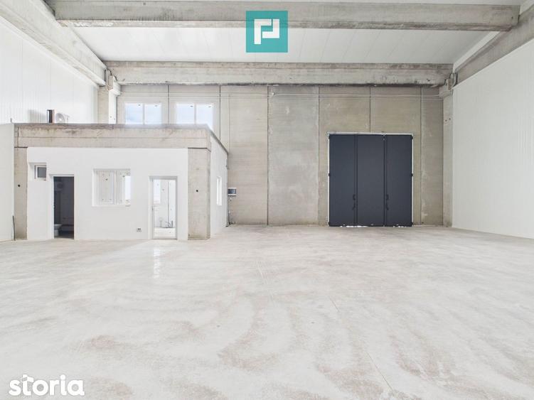 Spațiu comercial, de 524 mp, în Sânandrei