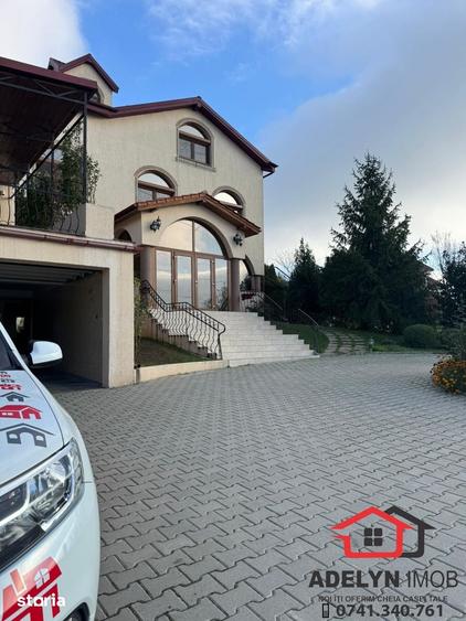 Casă cu Teren 1053 Mp în Central