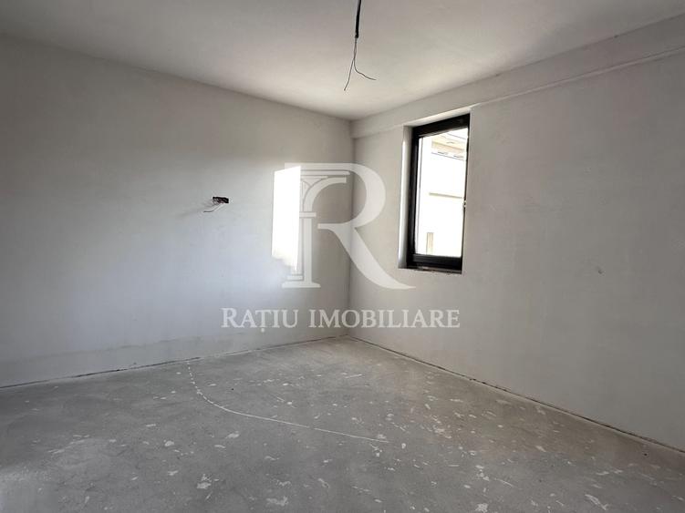 Apartament cu 3 camere decomandat în Ultracentral