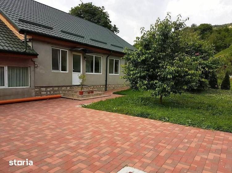 Casă cu 3 camere cu Teren 900 Mp în Bârsești