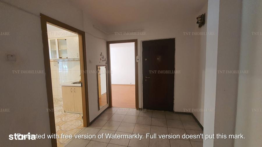 Apartament 2 camere decomandate nemobilat zona Nicolina-Piata Sudului - 10