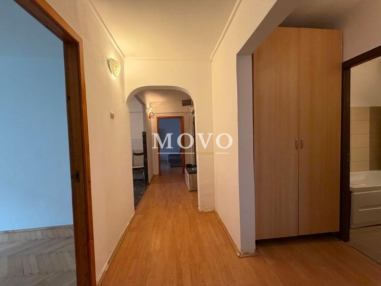 Apartament cu 4 camere decomandat, mobilat în Freidorf