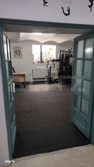 Spațiu comercial, de 60 mp, în Elisabetin