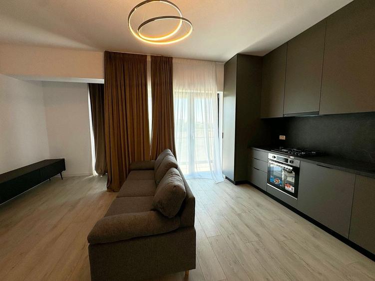 Apartament cu 3 camere, mobilat în Pipera