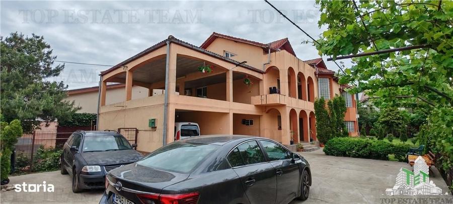 Casă cu 4 camere în Roșu