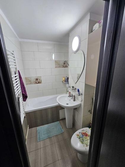 Apartament cu 3 camere decomandat în Chișinau