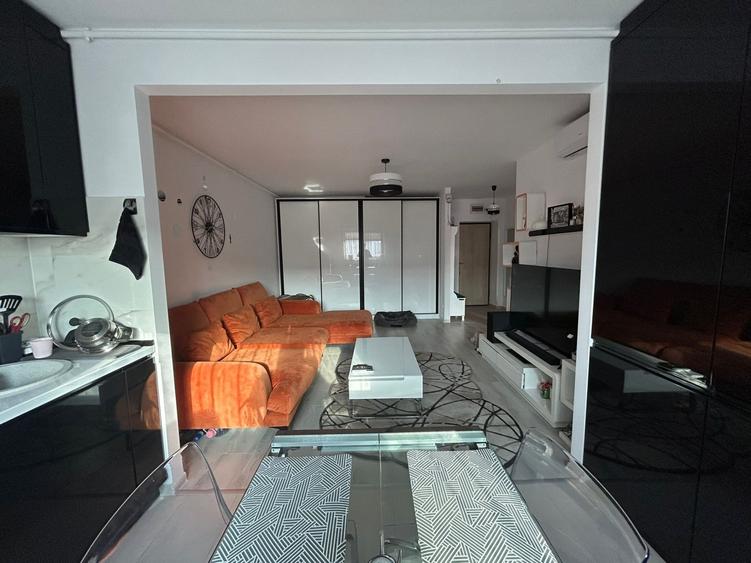 Apartament cu 2 camere decomandat, mobilat în Theodor Pallady