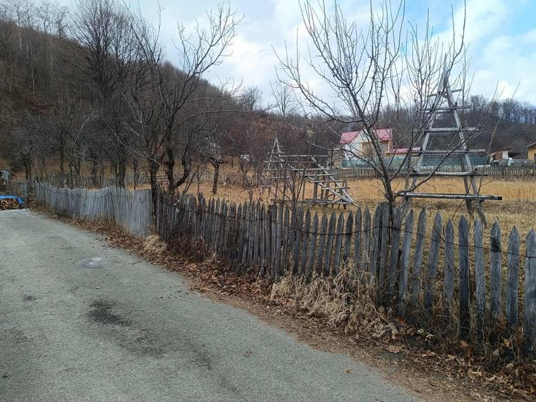 Spațiu comercial, în Brebu