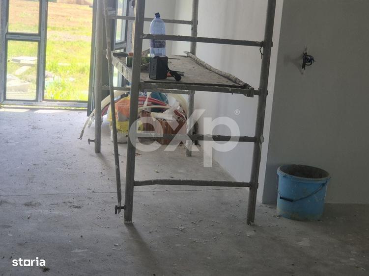 Casă cu 3 camere în Albota