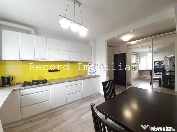 Apartament cu 2 camere decomandat în Grigorescu