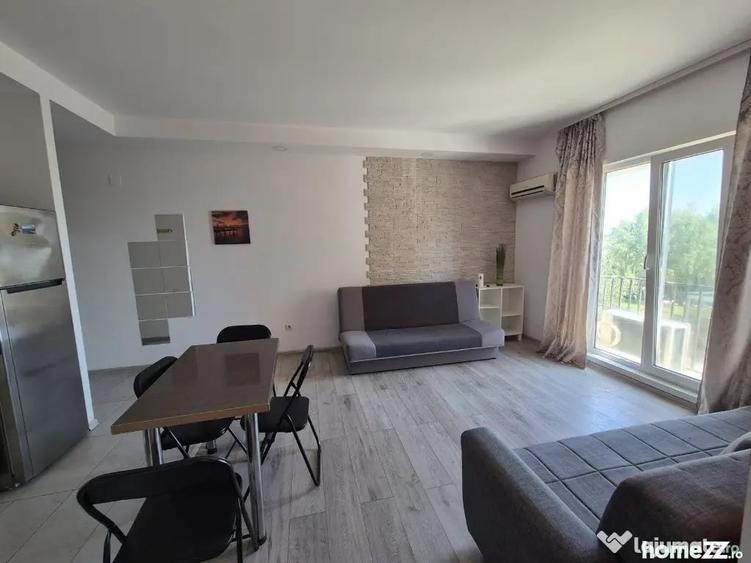 Apartament cu 2 camere semidecomandat în Ștefăneștii de Jos