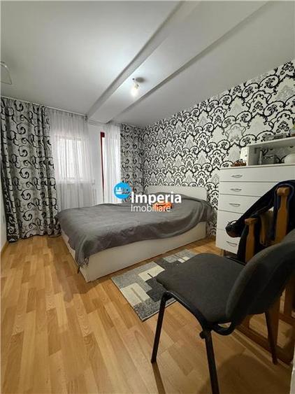Casă individuală cu 6 camere cu Canalizare în Bucium
