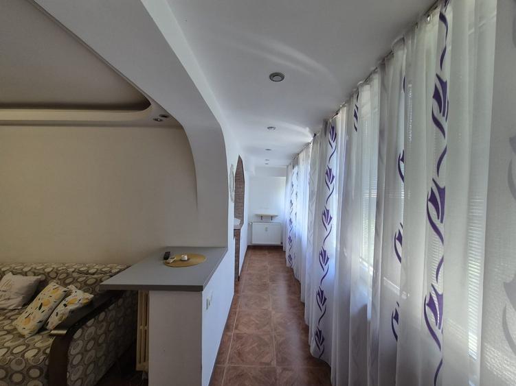 Apartament cu 2 camere semidecomandat în Câmpia Libertății