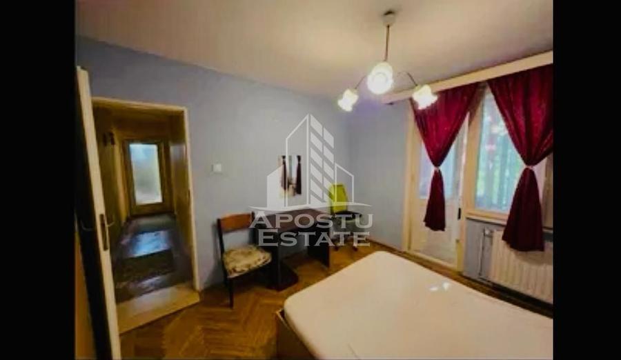 Apartament cu 2 camere semidecomandat în Complex Studențesc