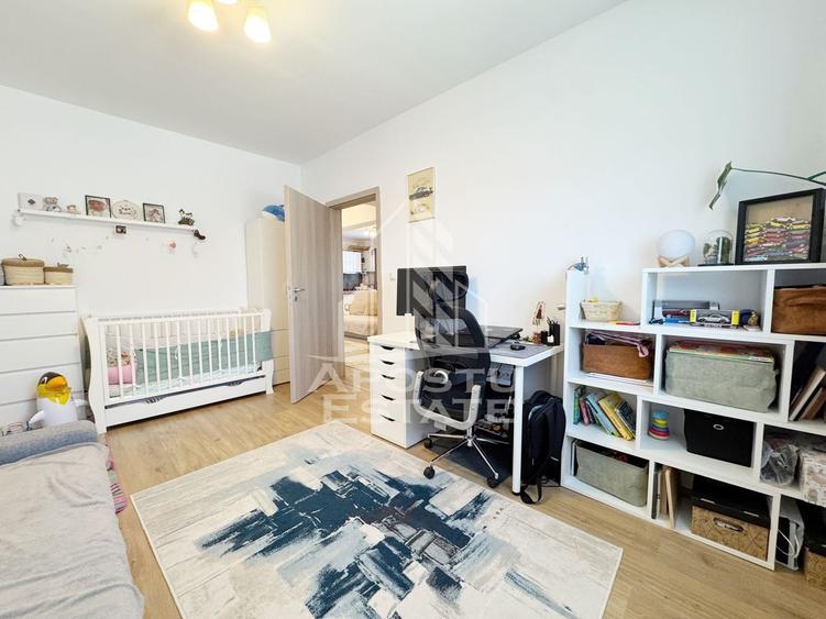 Apartament cu 3 camere decomandat, mobilat în Giroc
