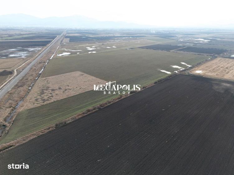 Teren de 700 mp, în Bod