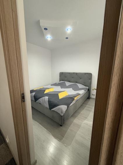 Apartament cu 3 camere semidecomandat în Exercițiu