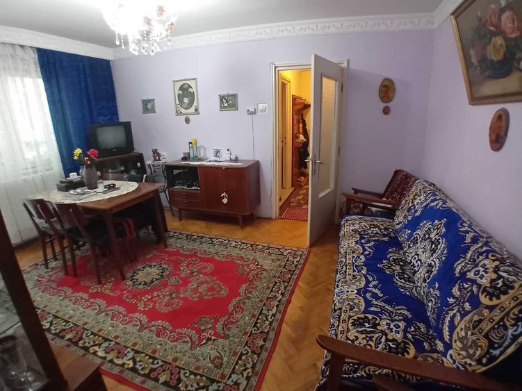 Apartament cu 2 camere semidecomandat în Precista