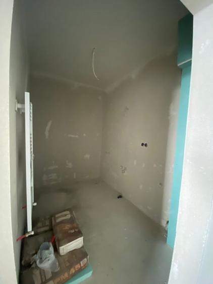 Apartament cu 2 camere semidecomandat în Est