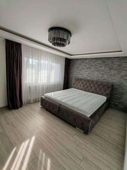 Apartament cu 2 camere decomandat în Lotus
