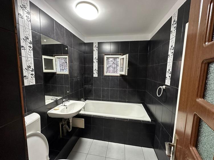 Apartament cu 2 camere decomandat în Lujerului