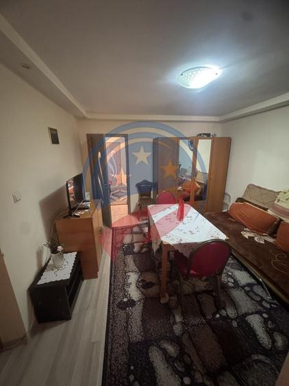 Casă individuală cu 3 camere cu Canalizare în Central