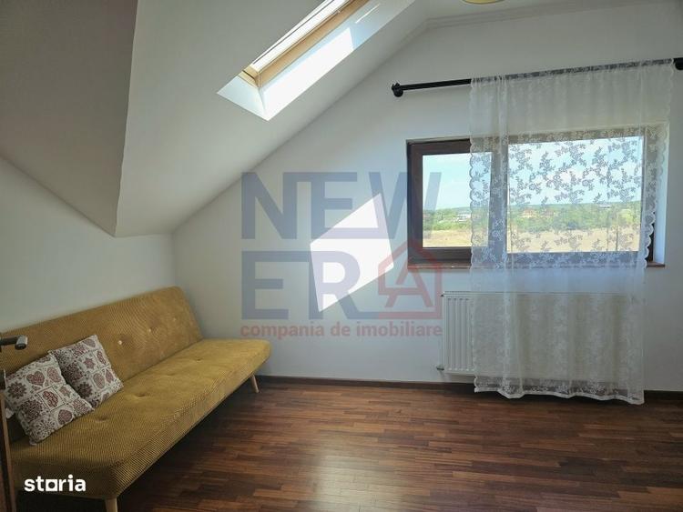 Casă cu 4 camere în Periș