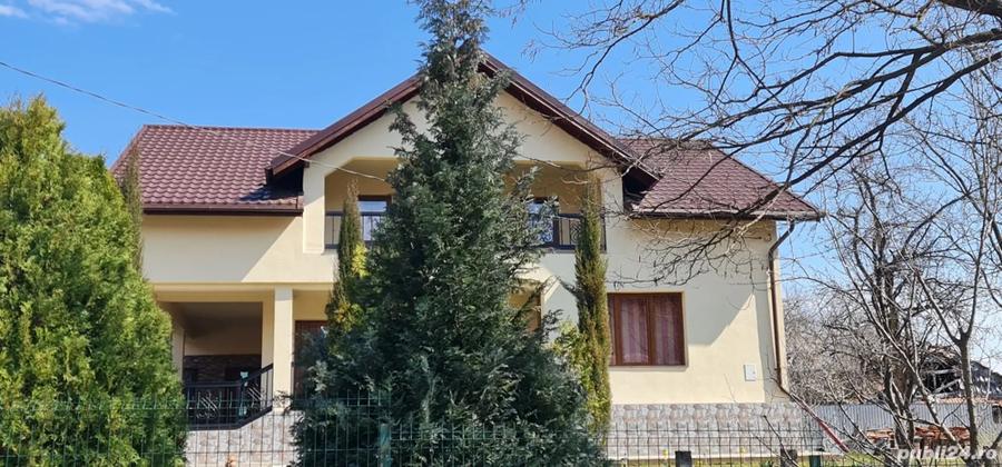 Casă cu Teren 2300 Mp în Central