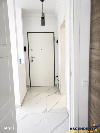 Apartament cu 2 camere decomandat, mobilat în Tractorul