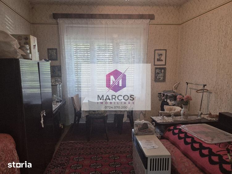 Casă cu 4 camere cu Teren 250 Mp în Muncitoresc