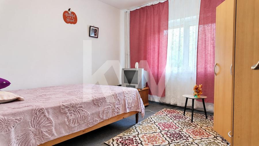 Apartament cu 3 camere decomandat, mobilat în Răcădău
