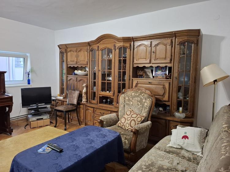 Casă individuală cu 2 camere cu Canalizare în Domenii