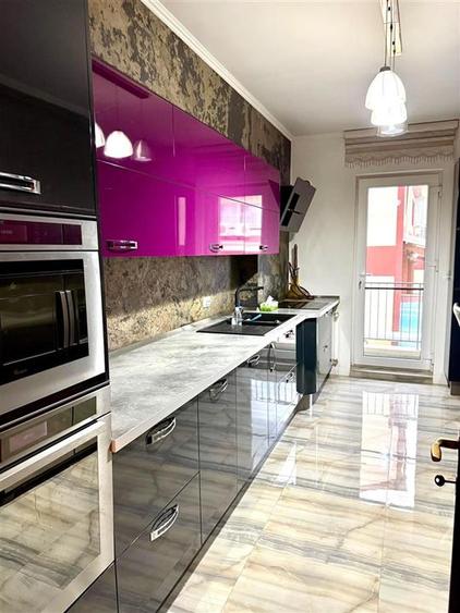 Apartament cu 3 camere decomandat, mobilat în Orizont