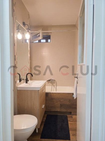 Apartament cu 3 camere semidecomandat, mobilat în Gheorgheni