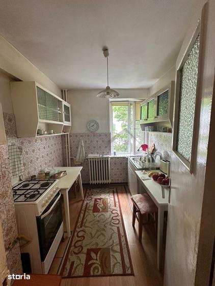 Apartament cu 3 camere nedecomandat în Tudor Vladimirescu