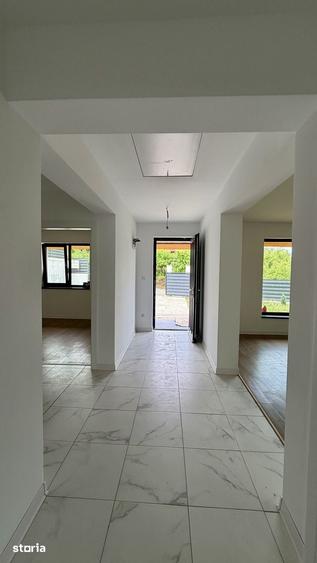 Casă cu 4 camere decomandat cu Teren 540 Mp în Ciurea