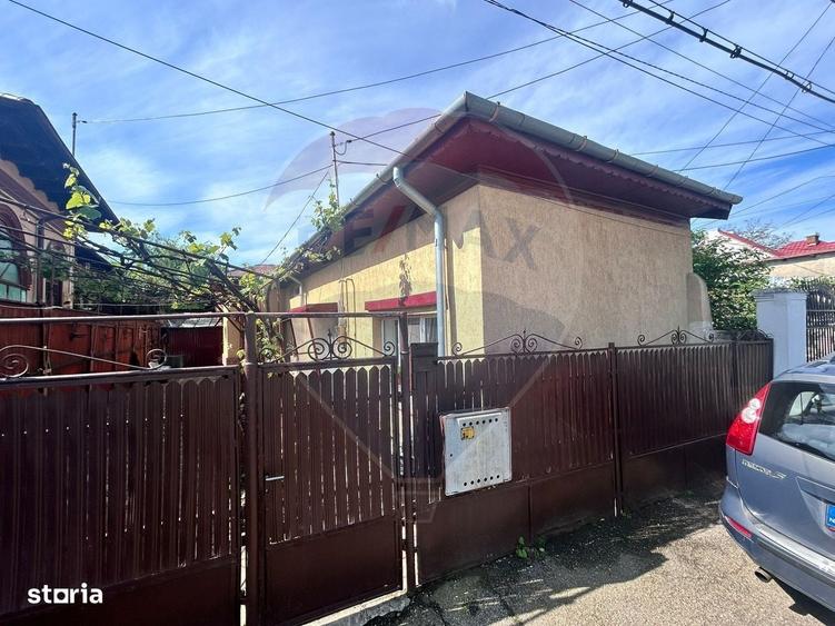 Casă cu 4 camere cu Teren 174 Mp în Gheorghe Doja