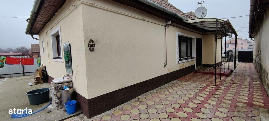 2 CASE / str. Eminescu - 17
