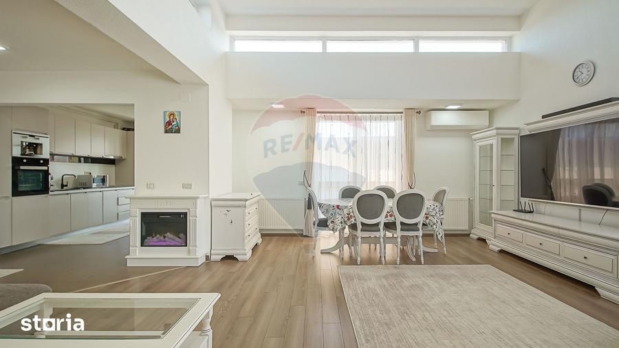 Apartament cu 3 camere în Cristian